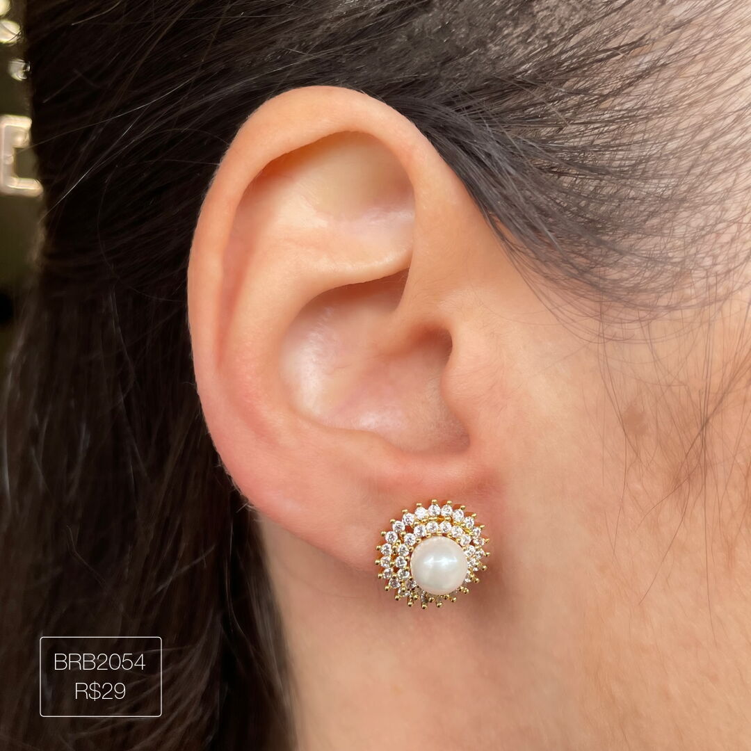 Brinco Redondo de Pérola c/ 2 Carreiras Cravejadas Cristal Dourado